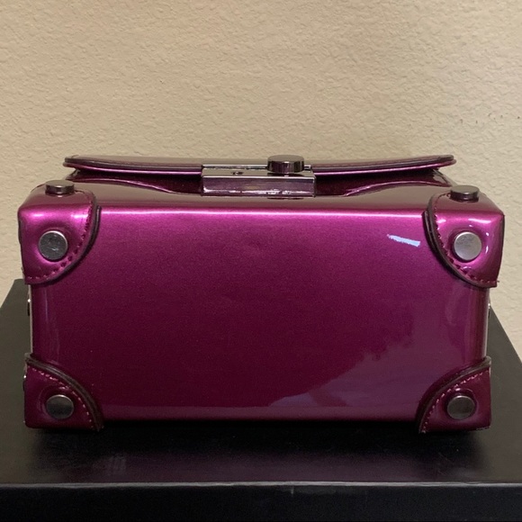 NEW Plum Vanity style bag - Picture 3 of 7